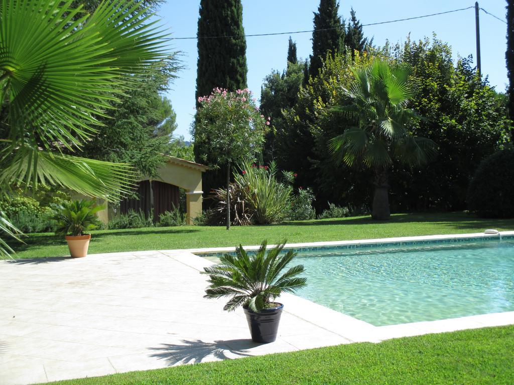 Le Clos Des Canebiers Bed and Breakfast Grasse Buitenkant foto