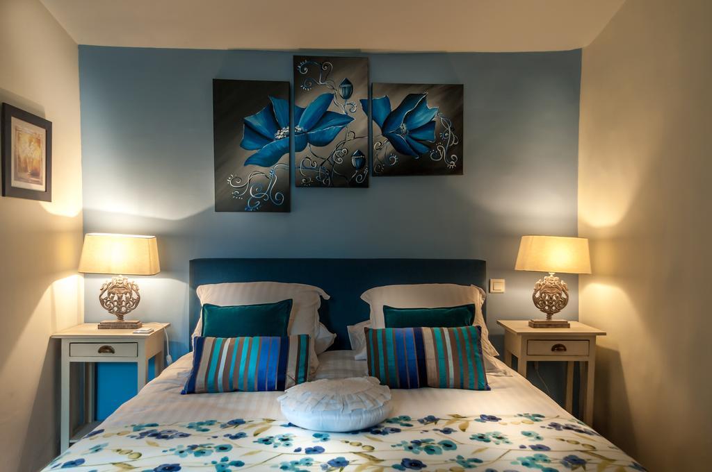 Le Clos Des Canebiers Bed and Breakfast Grasse Kamer foto
