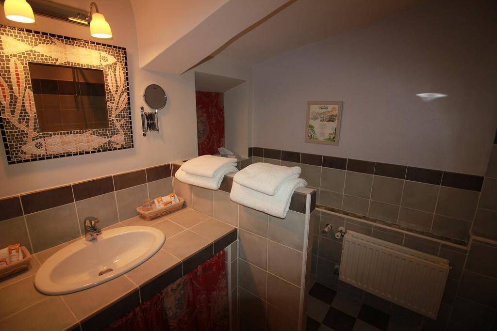 Le Clos Des Canebiers Bed and Breakfast Grasse Buitenkant foto