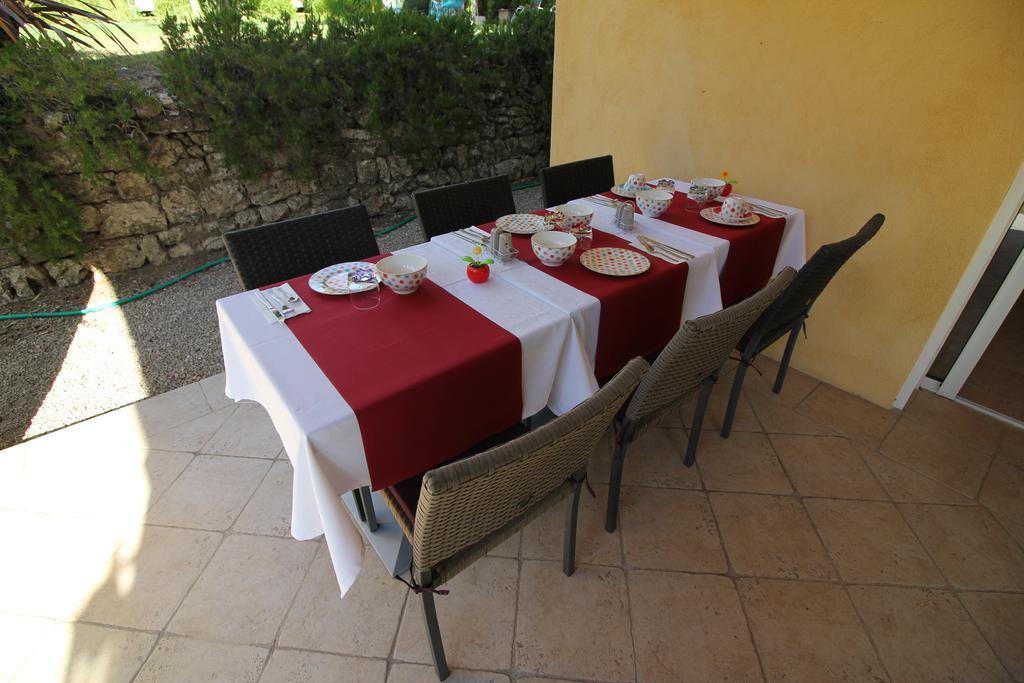 Le Clos Des Canebiers Bed and Breakfast Grasse Buitenkant foto